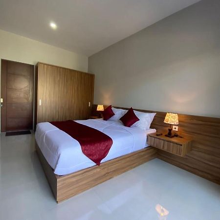Pondok Puspa Sumekar Seminyak Exterior foto