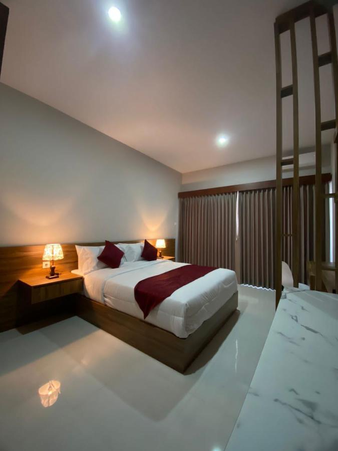 Pondok Puspa Sumekar Seminyak Exterior foto