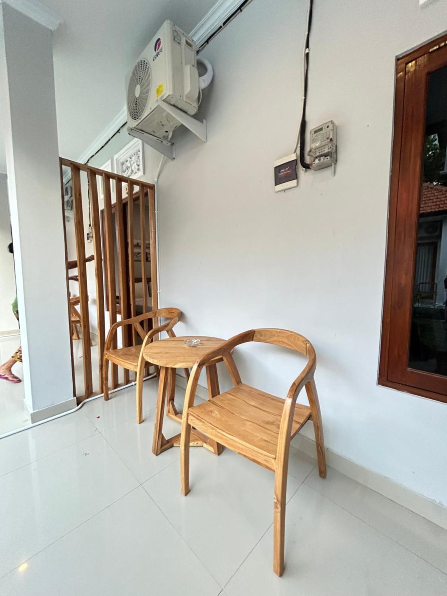 Pondok Puspa Sumekar Seminyak Exterior foto